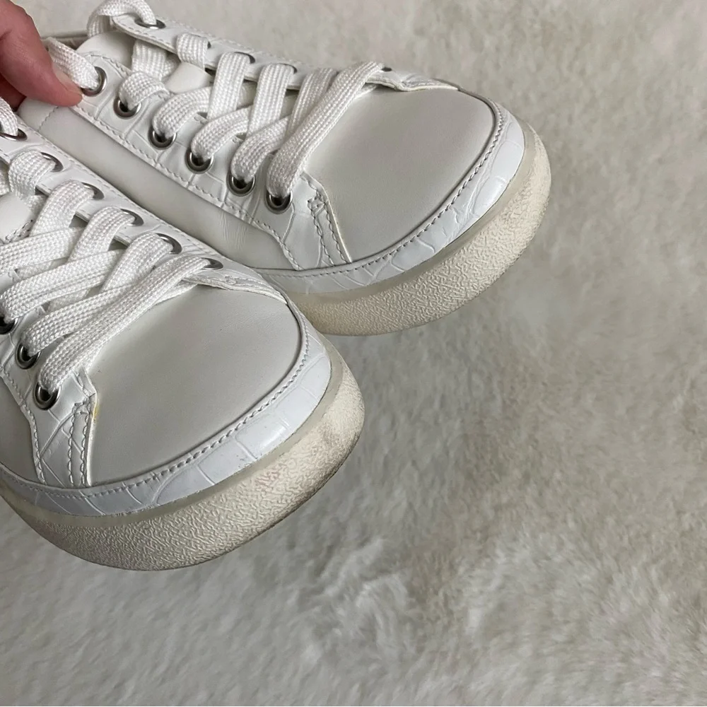 VIONIC Winny White Leather Croc-Embossed Comfort Sneakers | 6.5 - Picture 5 of 9